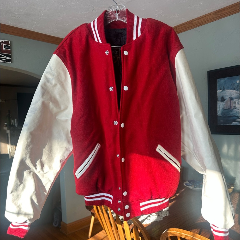 Vintage Varsity Jacket SIZE: L